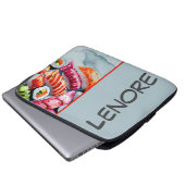 Farbige Sushi auf grauem Monogramm Laptopschutzhülle (Vorne Knopf)