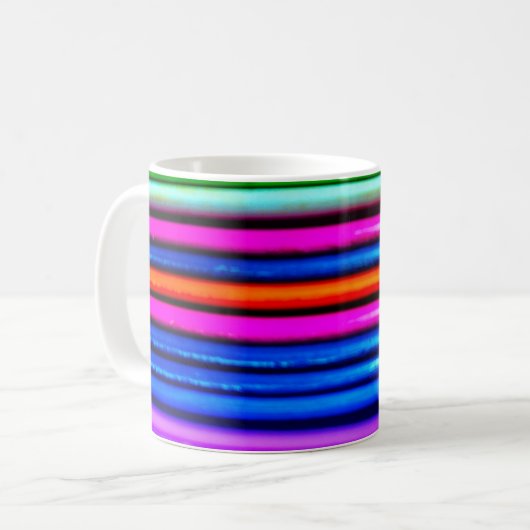 Farbige Tasse (Vorderseite Links)