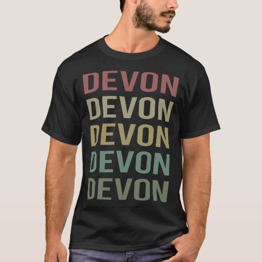 Farbige Textkunst - Devon Name T-Shirt (Vorderseite)