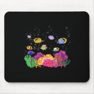 Farbige tropische Fische auf einem Korallenriff Mousepad