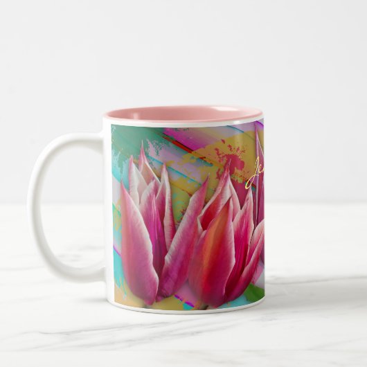 Farbige Tulpen auf lackiertem Hintergrund, individ Zweifarbige Tasse (Links)