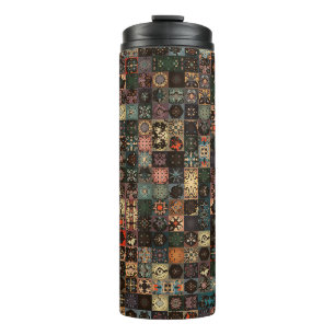 Farbige Vintage nahtlose Muster mit blumigen und Thermosbecher