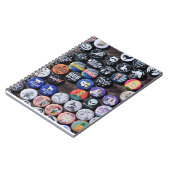 Farbige Vintage Retro-Abzeichen-Sammlung Notizblock (Linke Seite)