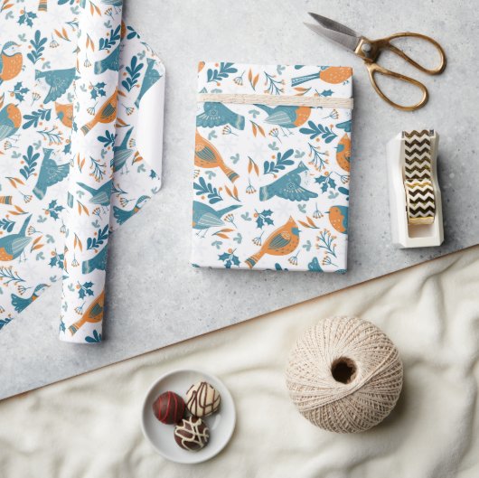 Farbige Vögel mit den Symbolen Winter und Weihnach Geschenkpapier (Kunsthandwerk)