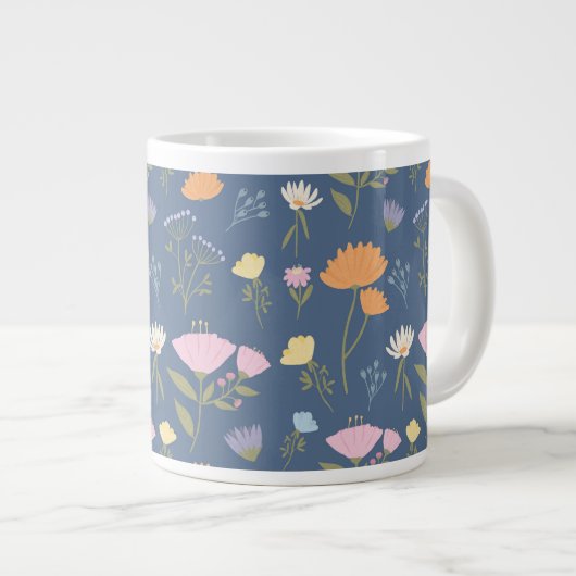 Farbige Wiese auf Blau Jumbo-Tasse (Vorderseite Rechts)