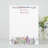 Farbige Wildblumen personalisiert Karte (Stehend Vorderseite)