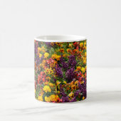 Farbiger blumengeschmückter Hintergrund Kaffeetasse (Mittel)
