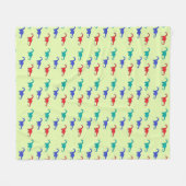 Farbiger Dino auf Grün Fleecedecke (Vorderseite (Horizontal))
