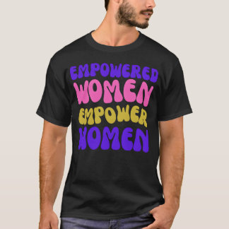 Farbiger Frauen-Empowerment-Junge im Stil der 70er T-Shirt