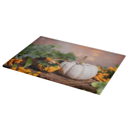 Farbiger Herbst Bounty White Pumpkin Schneidebrett (Ecke)