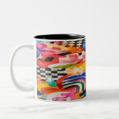 Farbiger Memphis-Becher Zweifarbige Tasse (Links)