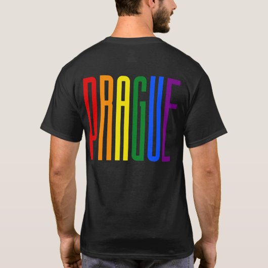 Farbiger Regenbogen Text LGBTQ Prag Gay Pride LGBT T-Shirt (Rückseite)