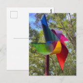Farbiger Regenbogen-Windrad-Gartenkunst Postkarte (Vorne/Hinten)
