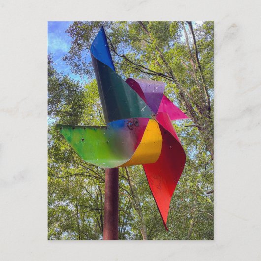 Farbiger Regenbogen-Windrad-Gartenkunst Postkarte (Vorderseite)
