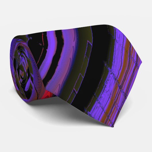 Farbiger Reifengummi, in bläulich lila bis rot ges Krawatte (Gerollt)