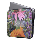 Farbiger Sommerblumengarten personalisiert Laptopschutzhülle (Vorderseite Links)