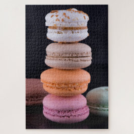 Farbiger Stapel französischer Macarons Puzzle