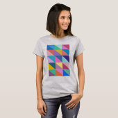 Farbiges Abstraktes geometrisches Triangle-Patchwo T-Shirt (Vorne ganz)