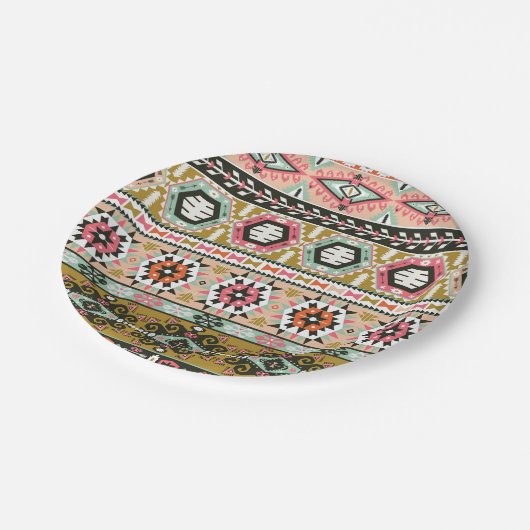 Farbiges Aztekenmuster Boho Geometric Pappteller (Schrägansicht)