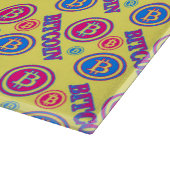 Farbiges Bitcoin-Muster Schneidebrett (Ecke)