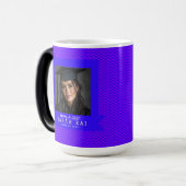 Farbiges Chevron-Muster Absolventen-Kaffeetasse Verwandlungstasse (Vorderseite Links)