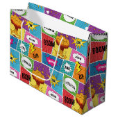 Farbiges Comic Personalisierter Name Pop Art Große Geschenktüte (Vorderseite Schrägansicht)