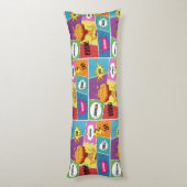 Farbiges Comic Personalisierter Name Pop Art Seitenschläferkissen (Rückseite (Vertikal))