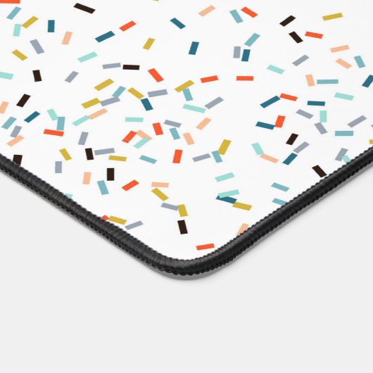 Farbiges Confetti Fall Pattern Schreibtischunterlage (Ecke)