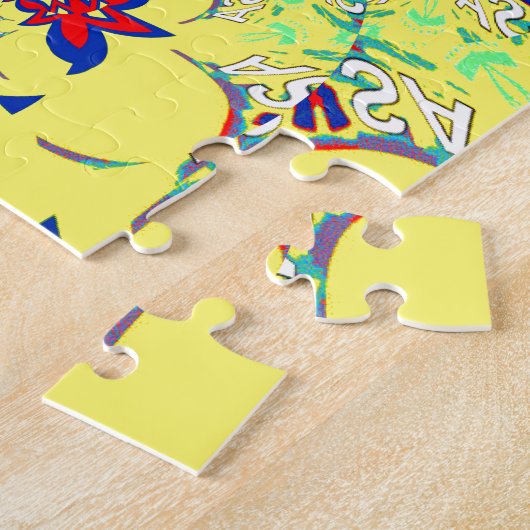 Farbiges Design der blühenden Dämmung Puzzle (Seite)