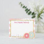 Farbiges Gästebuch der Donut Time Kapsel Einladung (Stehend Vorderseite)