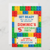 Farbiges Gebäude blockiert den Geburtstag von Kind Einladung (Vorderseite)