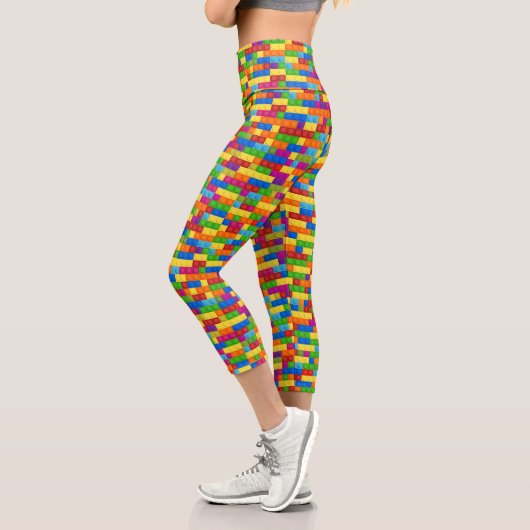 Farbiges Gebäude-Blockmuster Capri Leggings (Links)