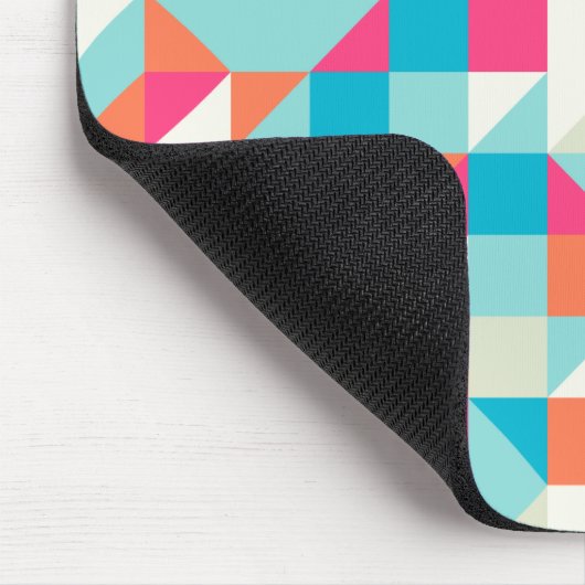 Farbiges geometrisches Dreieck-Muster Mousepad (Ecke)