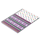 Farbiges geometrisches Folkloredesign mit Blume Notizblock (Linke Seite)
