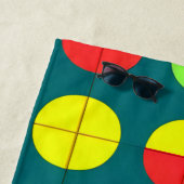 Farbiges geometrisches Muster mit grün, rot Strandtuch (Beispiel)