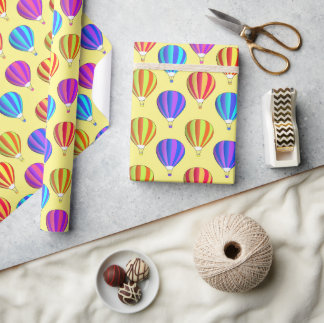 Farbiges Heißluftballonmuster Geschenkpapier