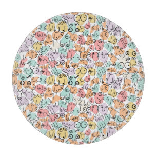 Farbiges, helles Geburtstagsmuster Schneidebrett