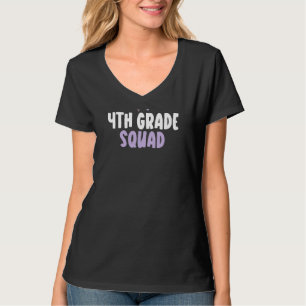 Farbiges Herz 4. Grade Squad Sprichwort 1 T-Shirt