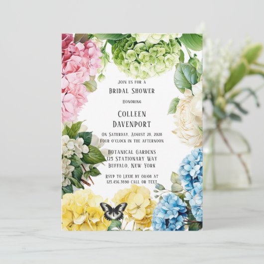 Farbiges Hydrangea-Schmetterling-Brautparty Einladung (Stehend Vorderseite)