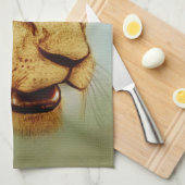 Farbiges illustriertes Küchentuch - Löwe (Viertel Falte)