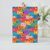 Farbiges Katzen Muster RSVP Karte (Stehend Vorderseite)