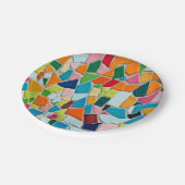 Farbiges Mosaikmuster Pappteller (Schrägansicht)