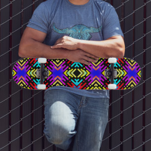 Farbiges Muster der Funky Geometric Skateboard