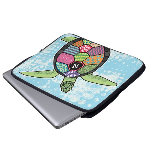 Farbiges Muster Monogram Sea Turtle Laptopschutzhülle (Vorne Knopf)