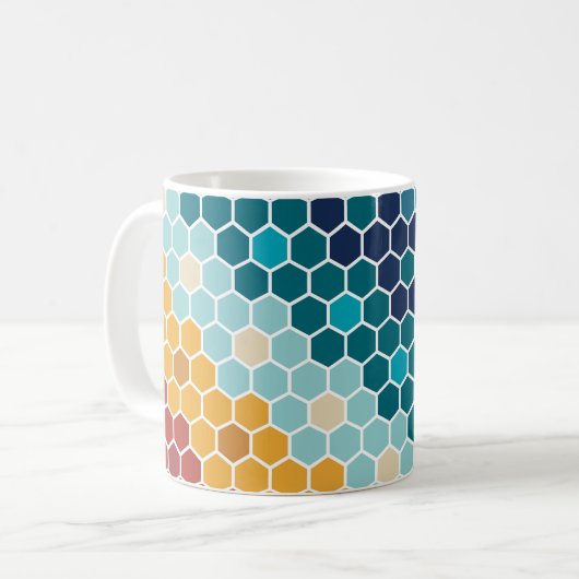 Farbiges Retro-Blumenmosaik Hexagon-Muster Kaffeetasse (Vorderseite Links)