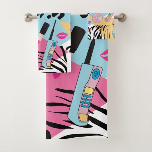 Farbiges Retro-Muster der 90er Jahre Badhandtuch Set (Insitu)