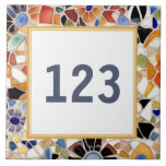 Farbiges Spanisches Mosaikhaus-Türenzeichen Fliese<br><div class="desc">Bitte beachten Sie: Das ist ein faux-Mosaik. Es ist eine gedruckte Grafik, die die Illusion von Mosaiksteinen verleiht. "Custom house number plate", "personalized house no plaque", "personal customized text sign", "moderne abstrakte Design Keramik Fliesen", "multicfarbenfarbene gaudi mosaic", "building home apartment door door", "hell lebendiges gelbes blau", "fun beautiful mediterranican", "stylish...</div>