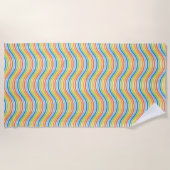 Farbiges Strandtuch von Wavy Lines (Vorderseite)