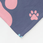 Farbiges Tierpfotenabdruckmuster Fleecedecke (Ecke)