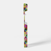 Farbiges Triangle-Retrogeometrie-Muster Monogram iPhone Hülle (Linke Seite)